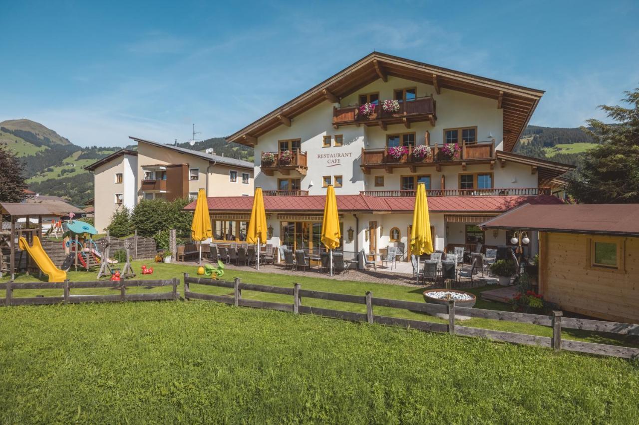 Loipenstubn Hotel Brixen im Thale Exterior foto