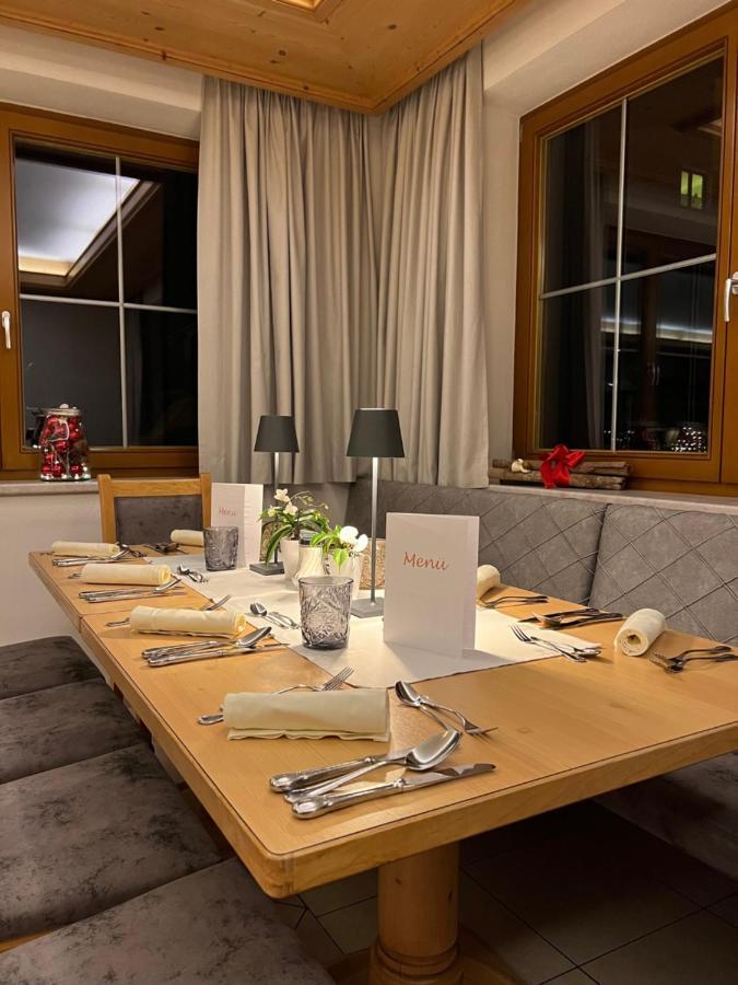 Loipenstubn Hotel Brixen im Thale Exterior foto