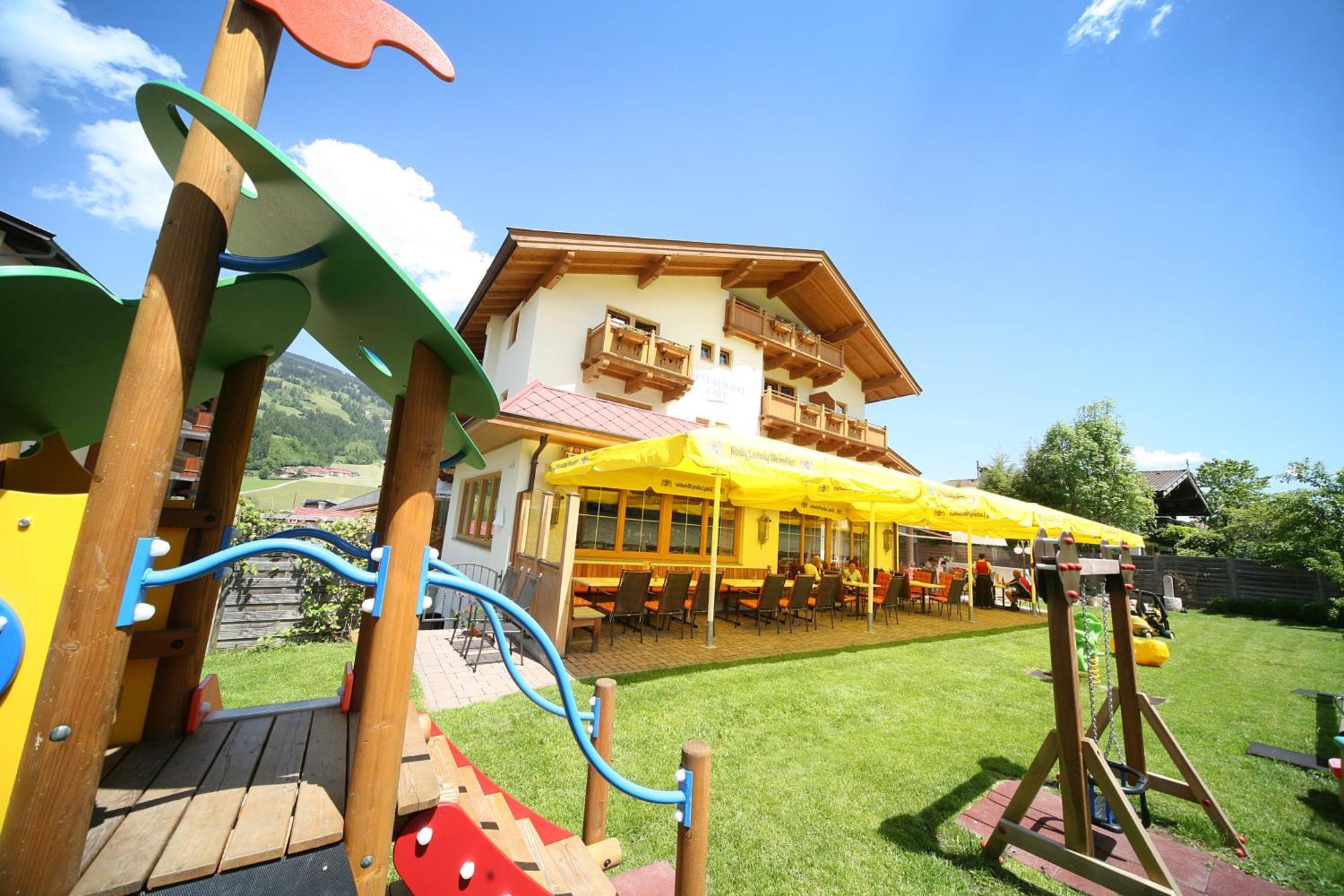 Loipenstubn Hotel Brixen im Thale Exterior foto