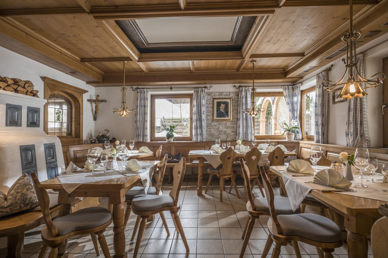 Loipenstubn Hotel Brixen im Thale Exterior foto